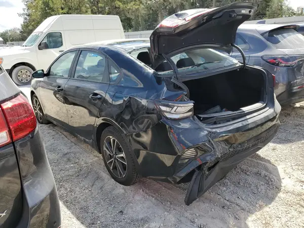 3KPF24AD0PE593678 2023 KIA FORTE - Image 2