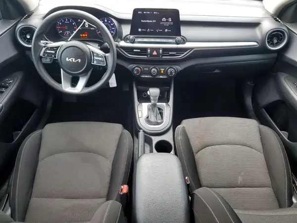 3KPF24AD0PE594376 2023 KIA FORTE - Image 8