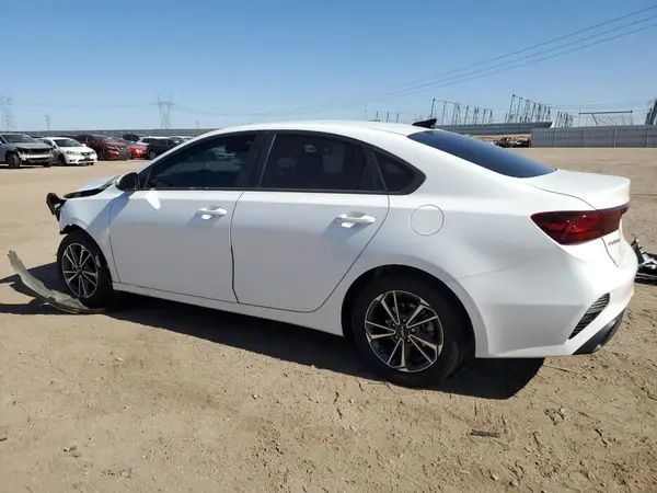 3KPF24AD0PE596466 2023 KIA FORTE - Image 2