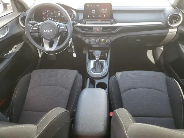 3KPF24AD0PE596466 2023 KIA FORTE - Image 8
