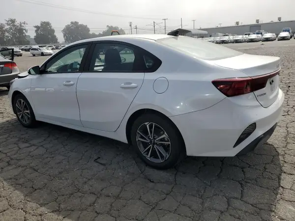 3KPF24AD0PE600340 2023 KIA FORTE - Image 2