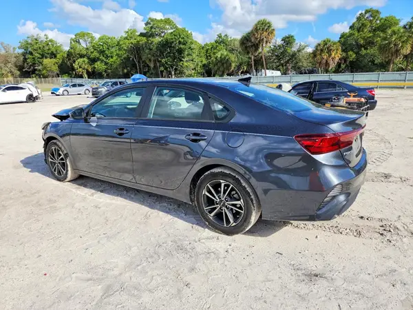 3KPF24AD0PE601116 2023 KIA FORTE - Image 2