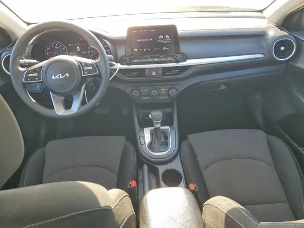 3KPF24AD0PE601682 2023 KIA FORTE - Image 8