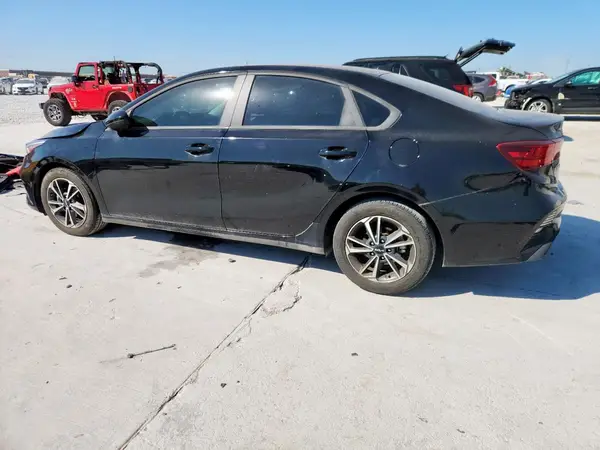 3KPF24AD0PE602119 2023 KIA FORTE - Image 2