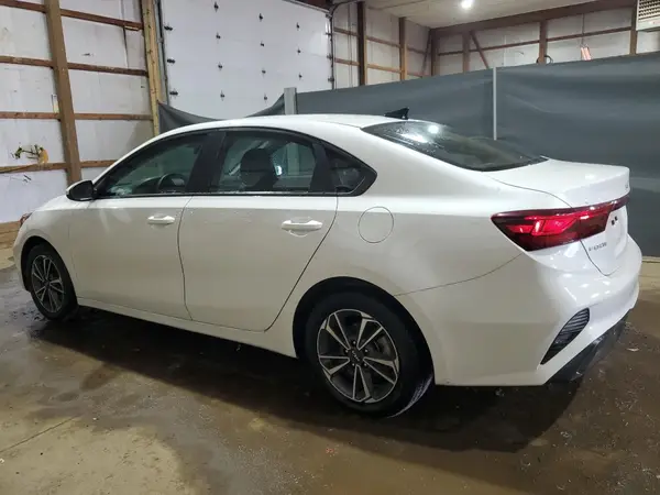 3KPF24AD0PE602346 2023 KIA FORTE - Image 2