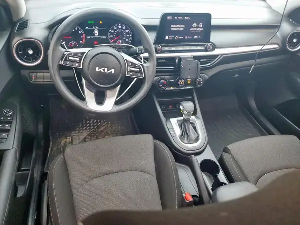 3KPF24AD0PE603318 2023 KIA FORTE - Image 8