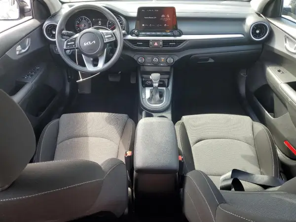 3KPF24AD0PE604601 2023 KIA FORTE - Image 8
