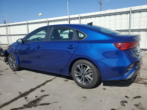 3KPF24AD0PE607594 2023 KIA FORTE - Image 2