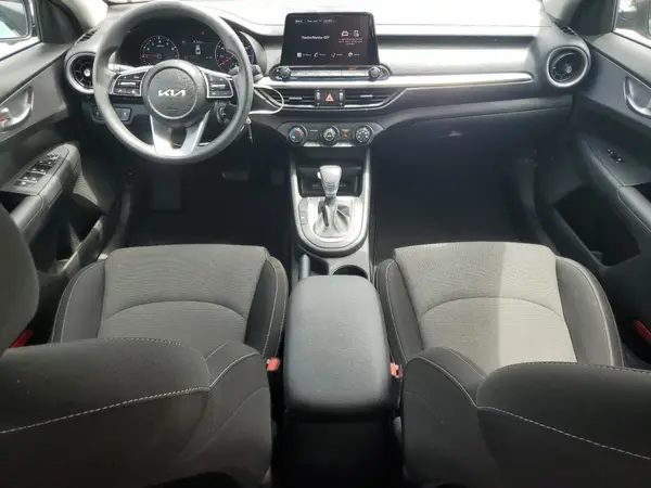 3KPF24AD0PE615050 2023 KIA FORTE - Image 8