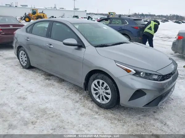 3KPF24AD0PE615534 2023 KIA FORTE - Image 1