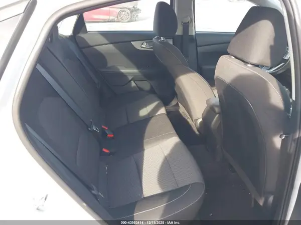 3KPF24AD0PE618773 2023 KIA FORTE - Image 8