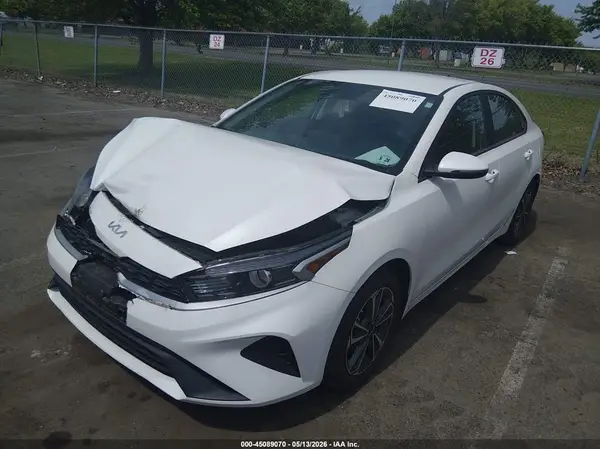 3KPF24AD0PE620720 2023 KIA FORTE - Image 2