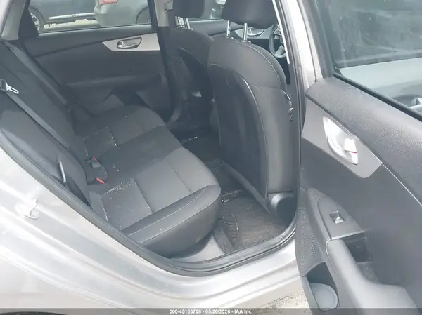 3KPF24AD0PE621253 2023 KIA FORTE - Image 8