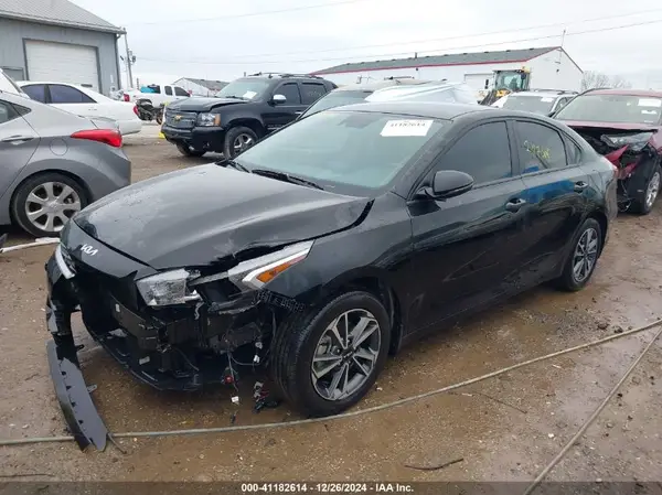 3KPF24AD0PE622600 2023 KIA FORTE - Image 2