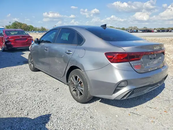 3KPF24AD0PE626095 2023 KIA FORTE - Image 2