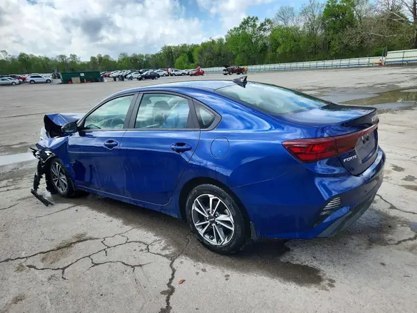 3KPF24AD0PE627733 2023 KIA FORTE - Image 2