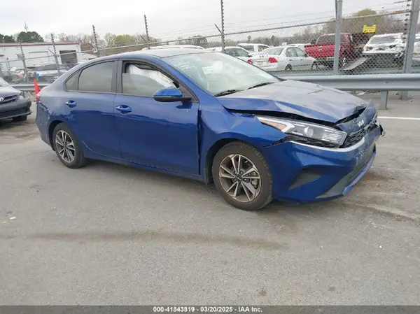 3KPF24AD0PE628767 2023 KIA FORTE - Image 1