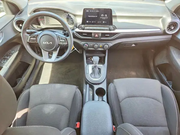 3KPF24AD0PE633726 2023 KIA FORTE - Image 8