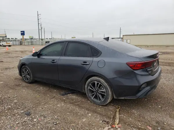 3KPF24AD0PE635749 2023 KIA FORTE - Image 2