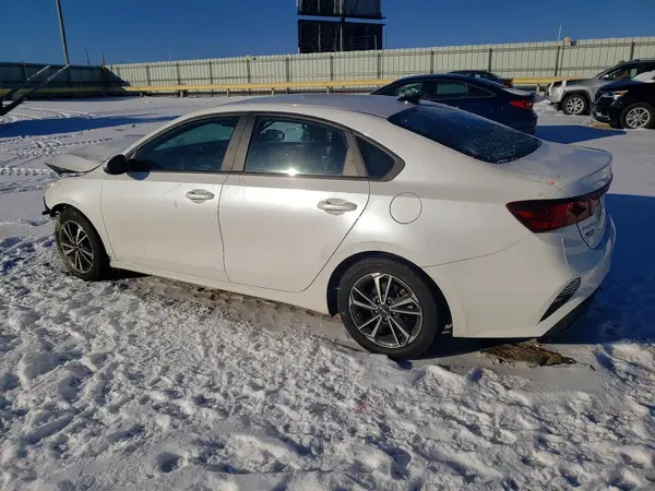 3KPF24AD0PE638019 2023 KIA FORTE - Image 2