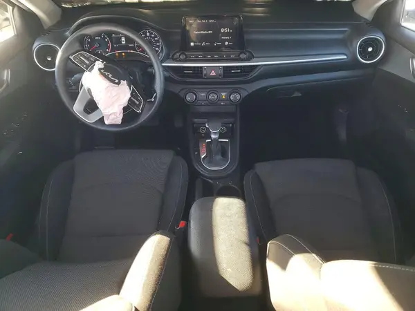 3KPF24AD0PE638019 2023 KIA FORTE - Image 8