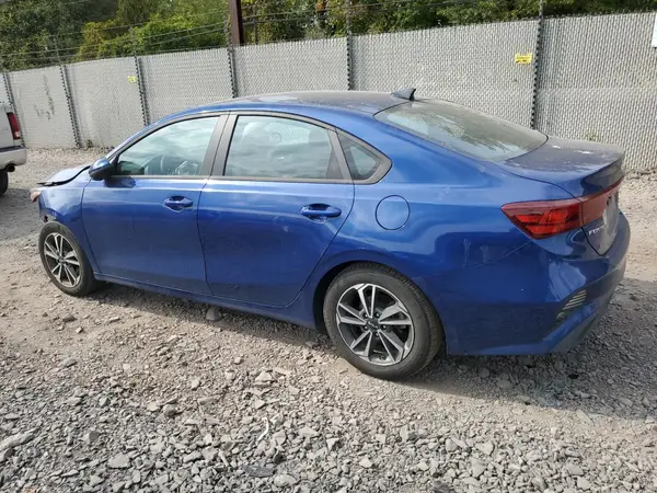 3KPF24AD0PE639414 2023 KIA FORTE - Image 2