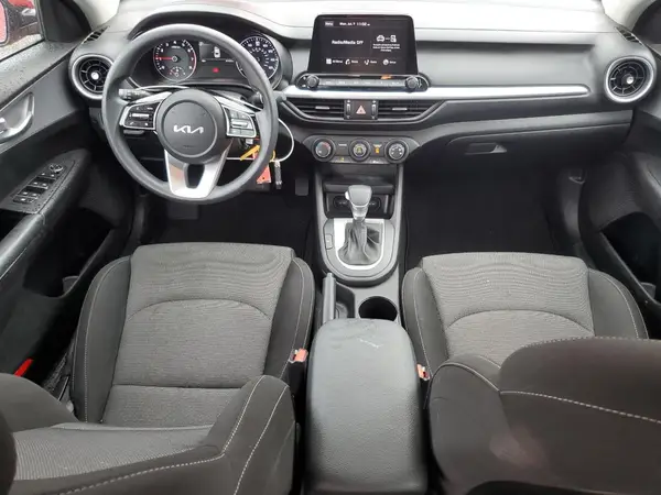 3KPF24AD0PE640725 2023 KIA FORTE - Image 8