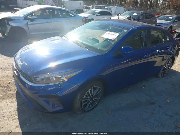 3KPF24AD0PE640949 2023 KIA FORTE - Image 2