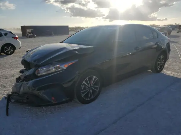 3KPF24AD0PE641194 2023 KIA FORTE - Image 1