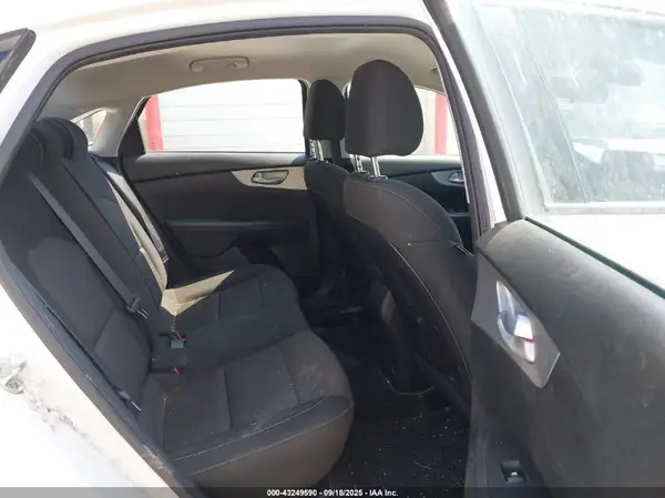 3KPF24AD0PE641566 2023 KIA FORTE - Image 8