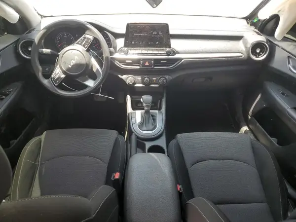 3KPF24AD0PE641793 2023 KIA FORTE - Image 8