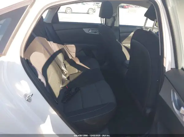 3KPF24AD0PE646654 2023 KIA FORTE - Image 8