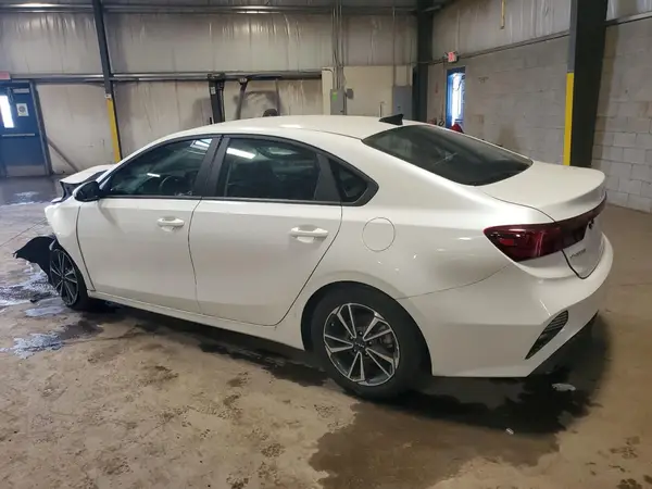 3KPF24AD0PE646668 2023 KIA FORTE - Image 2