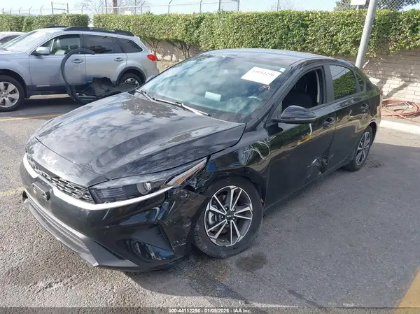 3KPF24AD0PE646797 2023 KIA FORTE - Image 2
