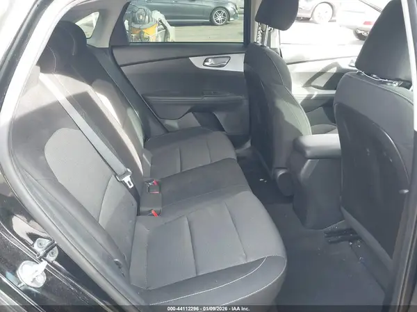 3KPF24AD0PE646797 2023 KIA FORTE - Image 8
