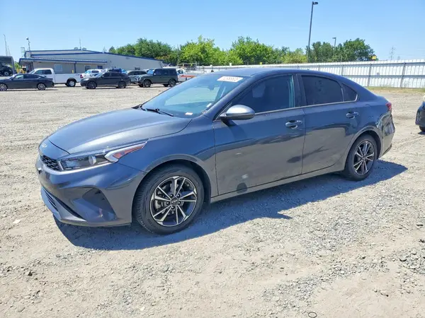3KPF24AD0PE647335 2023 KIA FORTE - Image 1