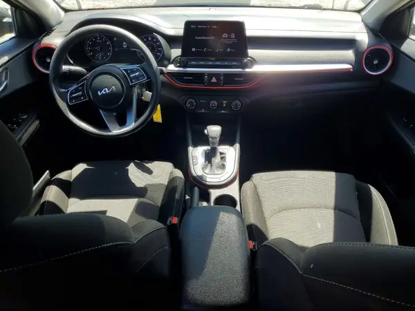 3KPF24AD0PE647335 2023 KIA FORTE - Image 8