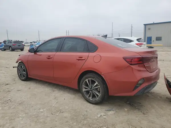 3KPF24AD0PE650736 2023 KIA FORTE - Image 2