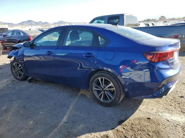 3KPF24AD0PE651112 2023 KIA FORTE - Image 2