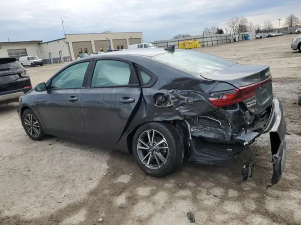 3KPF24AD0PE653460 2023 KIA FORTE - Image 2