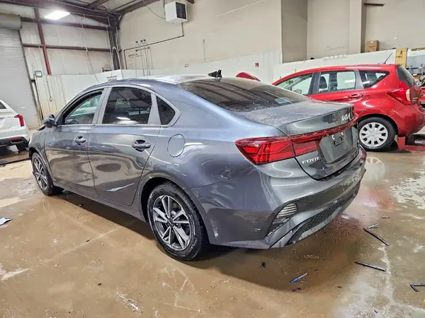 3KPF24AD0PE654186 2023 KIA FORTE - Image 2