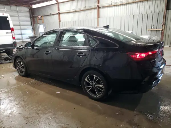 3KPF24AD0PE656990 2023 KIA FORTE - Image 2