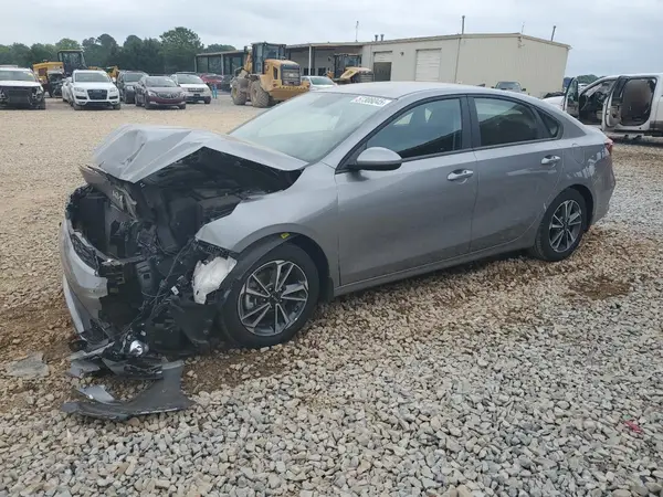 3KPF24AD0PE663731 2023 KIA FORTE - Image 1