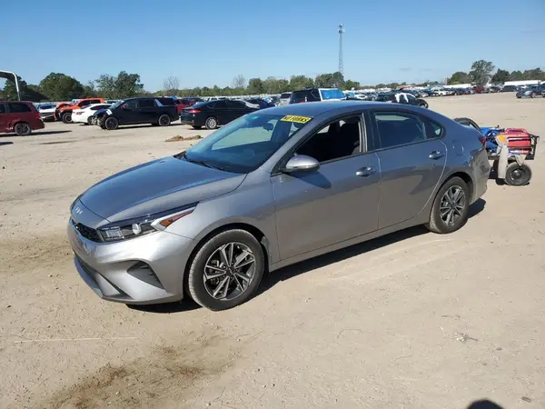 3KPF24AD0PE663986 2023 KIA FORTE - Image 1