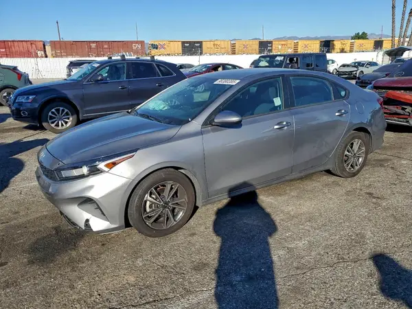 3KPF24AD0PE670324 2023 KIA FORTE - Image 1
