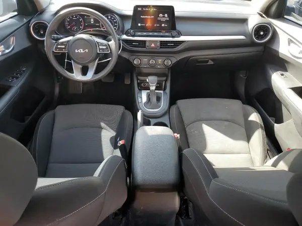 3KPF24AD0PE673739 2023 KIA FORTE - Image 8