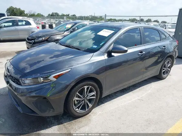 3KPF24AD0PE678150 2023 KIA FORTE - Image 2