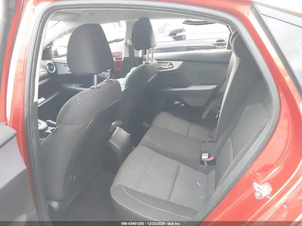 3KPF24AD0PE679931 2023 KIA FORTE - Image 8