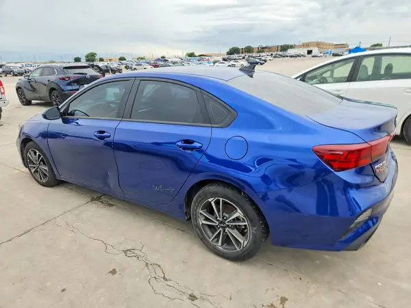 3KPF24AD0PE683980 2023 KIA FORTE - Image 2
