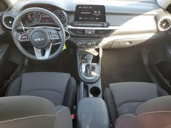 3KPF24AD0PE685860 2023 KIA FORTE - Image 8